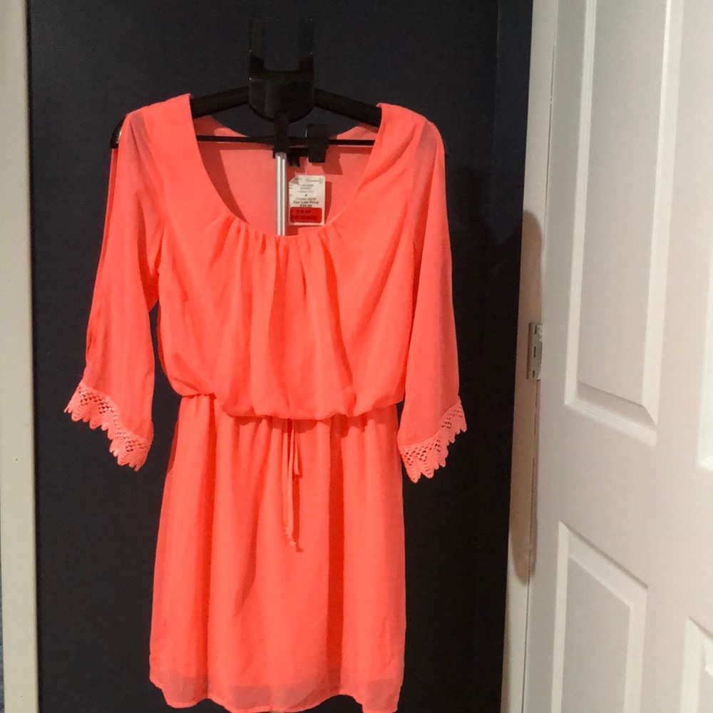 City Triangle Coral Dress with Lace Trim M Size